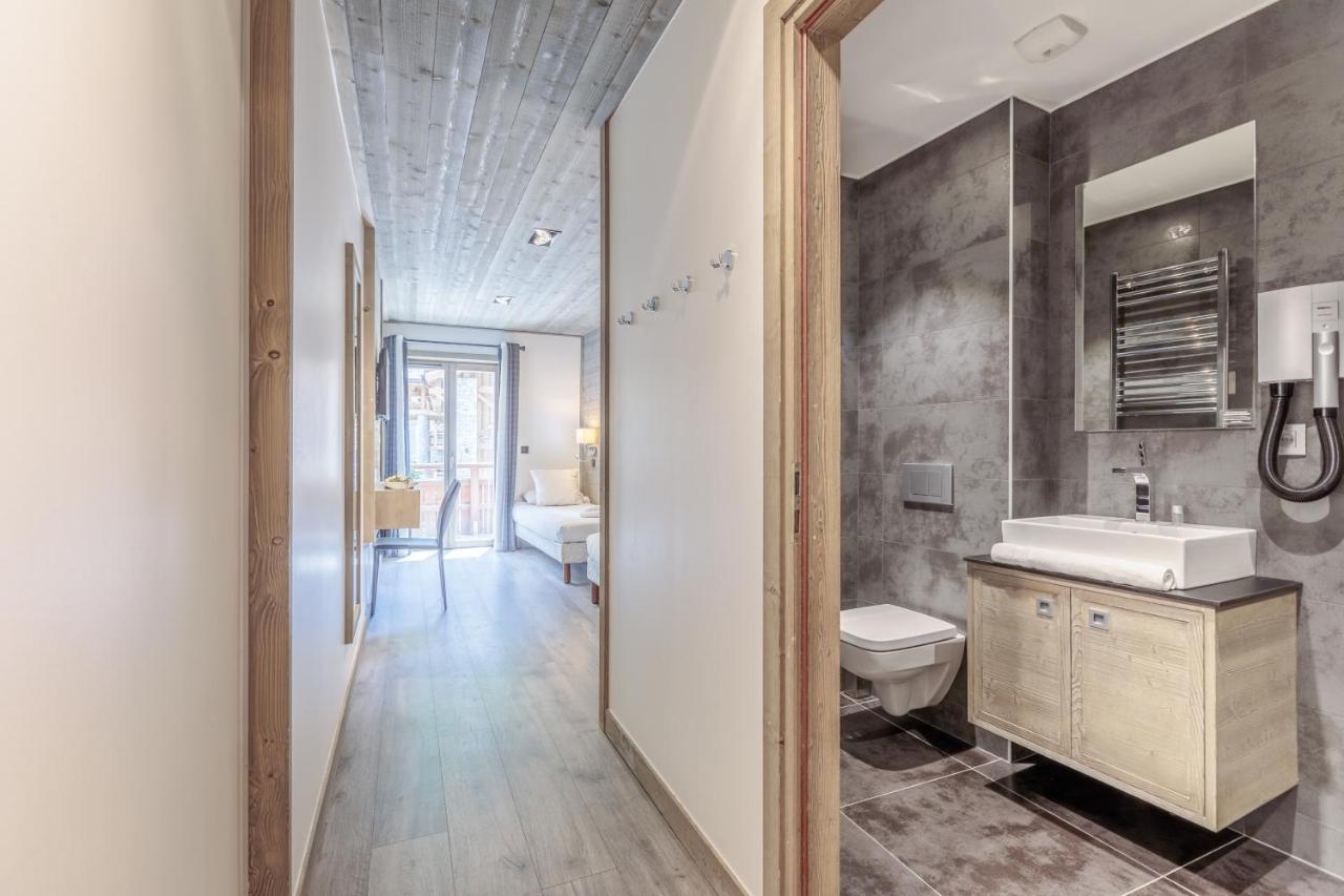 Victoria Lodge, Friendly Hotel Val-d'Isere Ngoại thất bức ảnh
