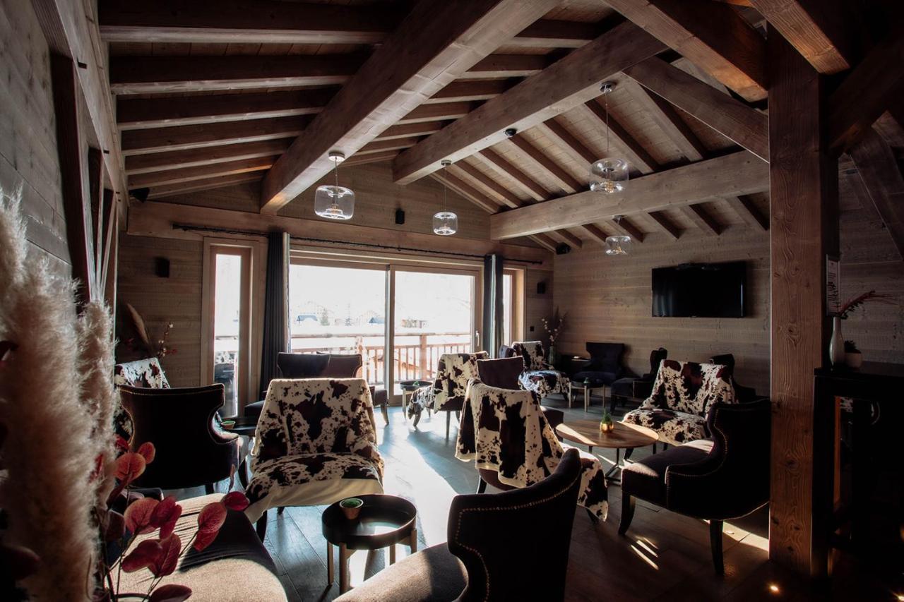 Victoria Lodge, Friendly Hotel Val-d'Isere Ngoại thất bức ảnh