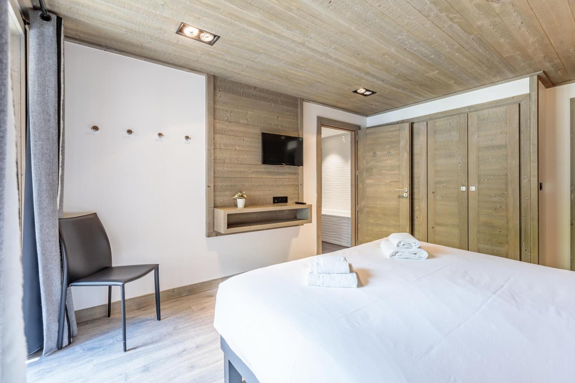 Victoria Lodge, Friendly Hotel Val-d'Isere Ngoại thất bức ảnh